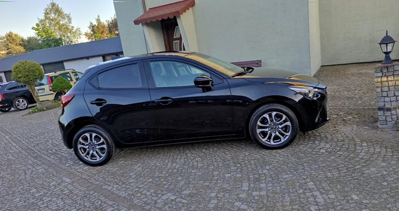 Mazda 2 cena 42900 przebieg: 160000, rok produkcji 2017 z Dęblin małe 781